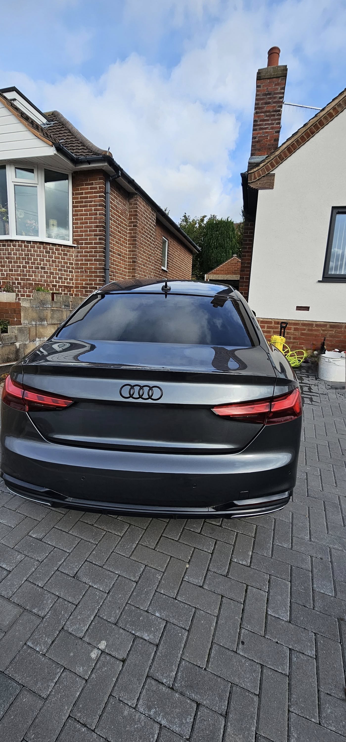 Any Vehicle Size or Condition in Newcastle-under-lyme